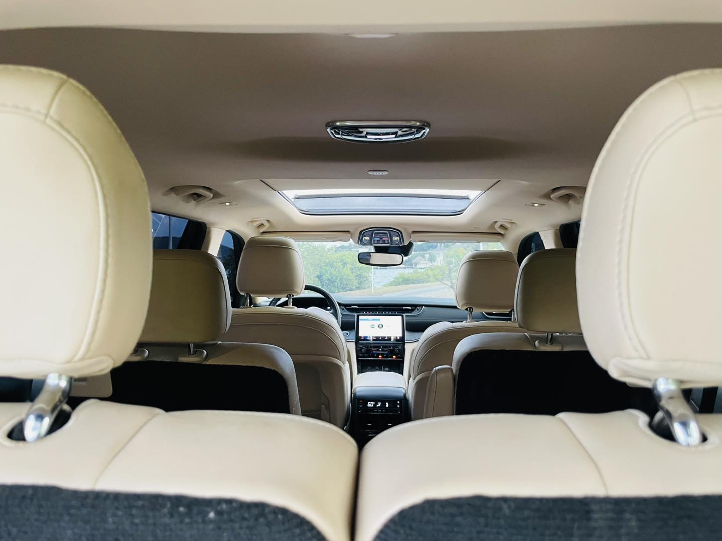 
								Jeep Grand Cherokee L full									