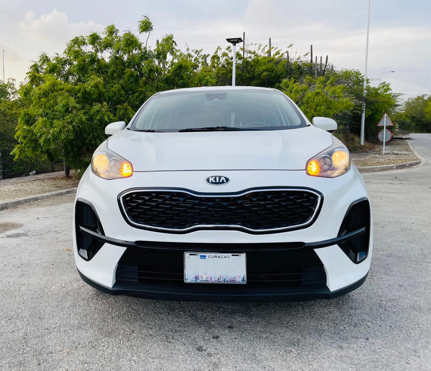 
								Kia Sportage full									