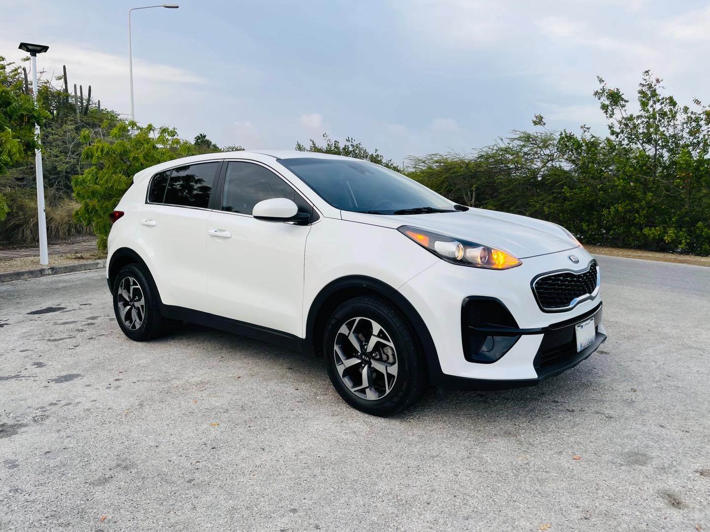 
								Kia Sportage full									