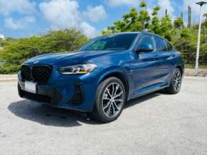 BMW X4 M Package
