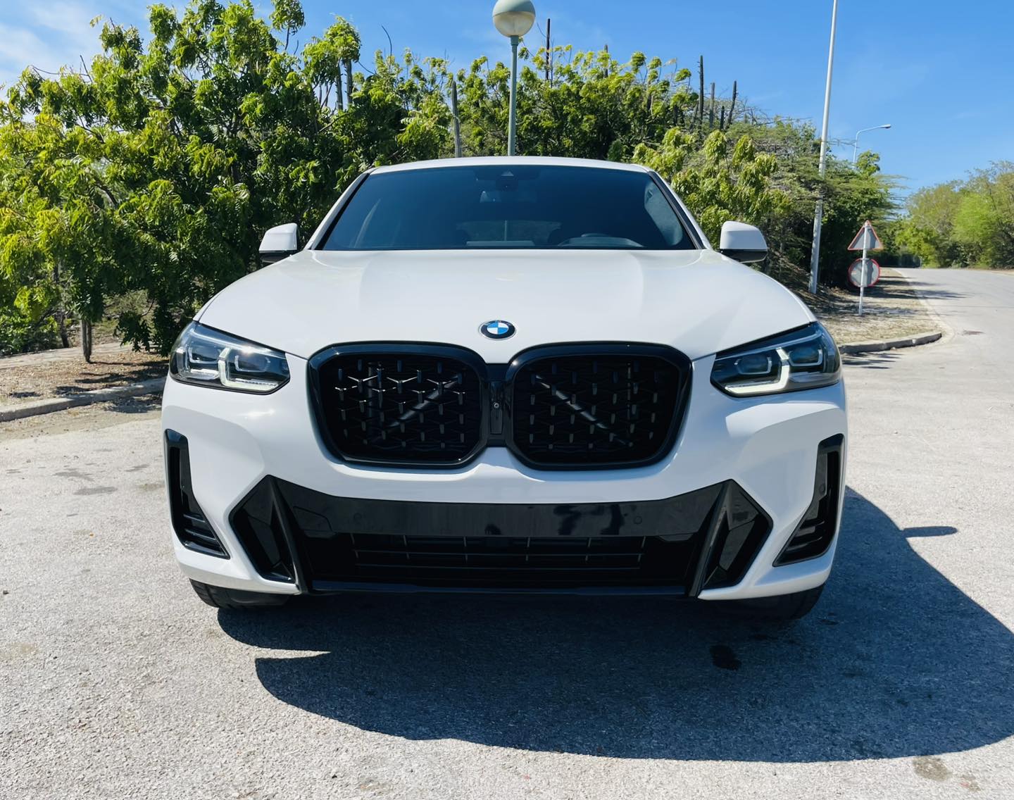 
								BMW X4 M Package full									